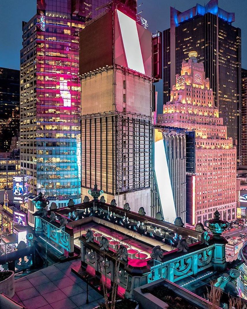 Overhead views for the win. 

Our corner of Manhattan inspires from any perspective. (📷: m3iir) #KnickOfTime