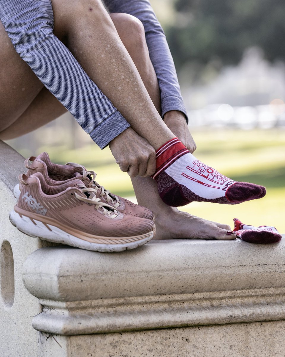 NathanSportsInc's tweet photo. Sizzle, don't fizzle. 😎 Be a hero, not a zero. 🙌 Running Performance Socks are here! Swipe our story for the full collection... and stay tuned for more soon 😍 #InspiredByTheJourney #WeRunWithYou https://t.co/z1UEvx1GC1