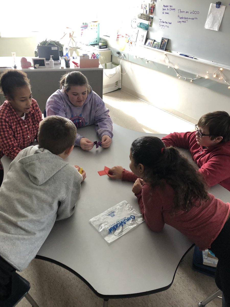 ABanksNMS's tweet photo. 🥰 #shapesonshapes loving our math investigation today! #surfacearea #aiamathrocks #nmslancerslead #npspride https://t.co/j31ooj841T