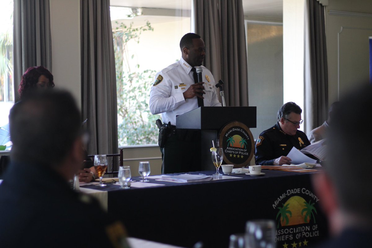 Director Daniel Junior tweet media