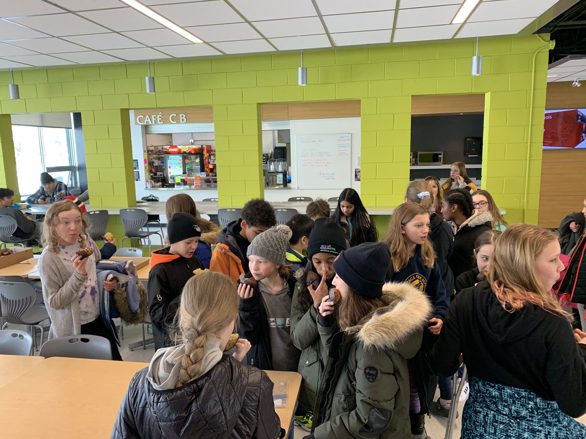 AdrienneDando's tweet photo. Thanks so much to the team at @cbLRSD for the warm welcome for our 6s today. The students learned so much and are getting very excited to become Cudas! #ESCSBelonging #SageCreekLRSD https://t.co/eYqL3RVQ32