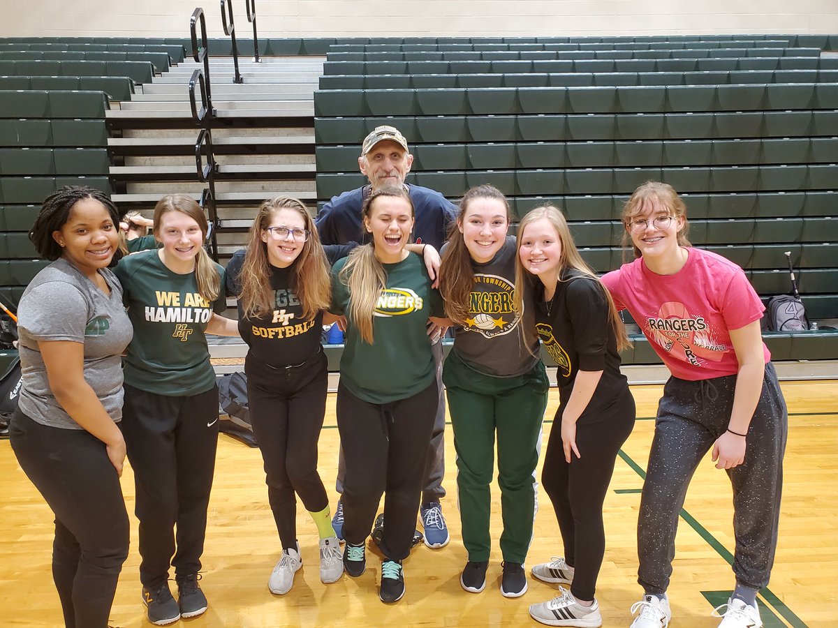 CoachMoore_HT's tweet image. Great Friday Fun Day! Our winning team was "The Scotts"! What a great time team building with 1 step football, relays, and softball! See you all tomorrow for the run at 7:45! 🥎