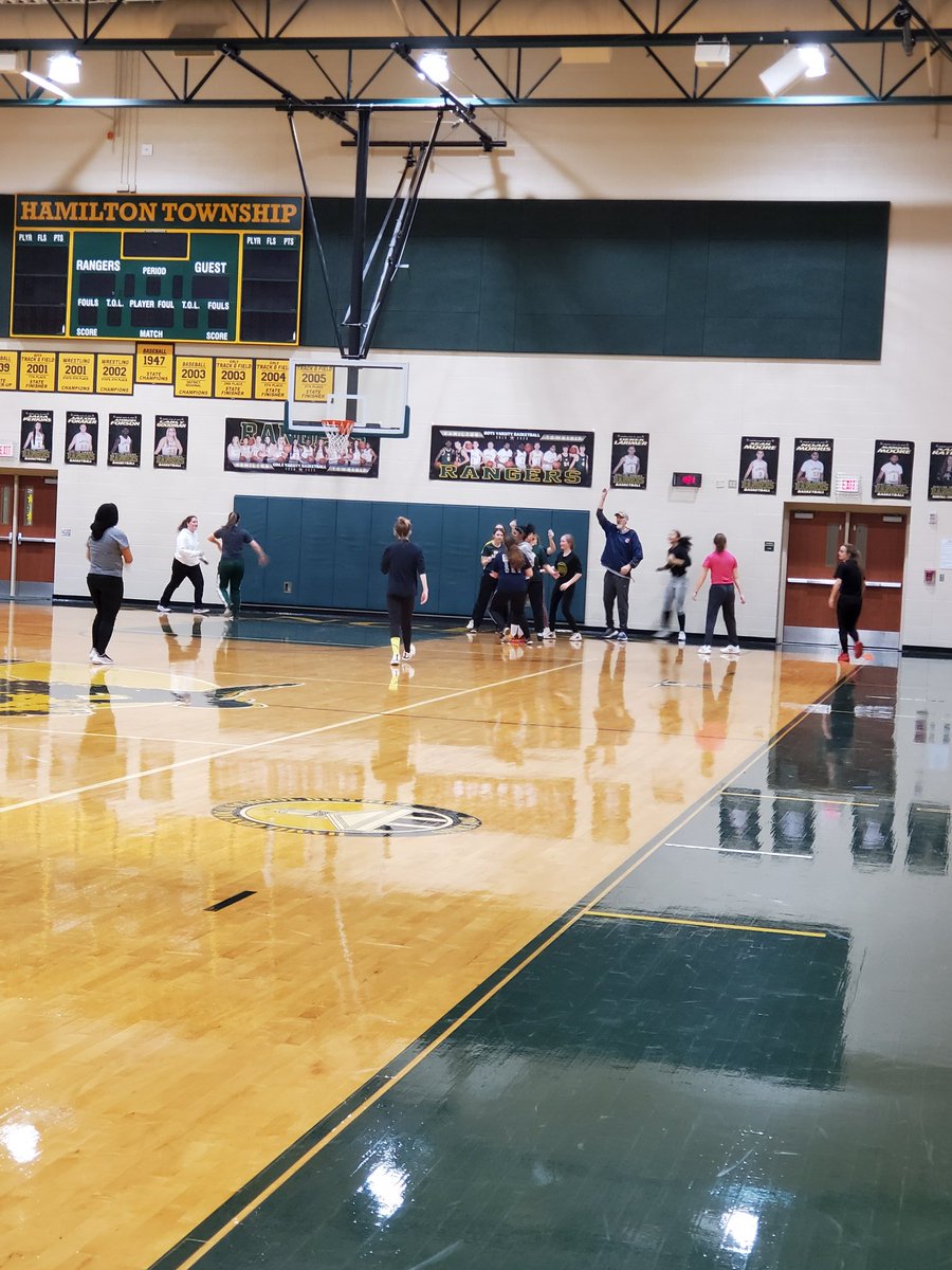 CoachMoore_HT's tweet image. Great Friday Fun Day! Our winning team was "The Scotts"! What a great time team building with 1 step football, relays, and softball! See you all tomorrow for the run at 7:45! 🥎