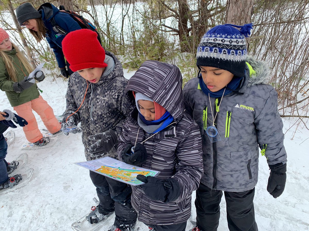 MsTighe's tweet photo. Today the Grade 4s learned the basics of how to properly use a map and compass 🗺📍🧭 We then strapped on our snowshoes and practiced these skills while navigating through an orienteering course #ocsbOutdoorEducation #ocsbBeWell #FieldTrip #BaxterConservation @SMYocsb https://t.co/yh6aQe1yNf
