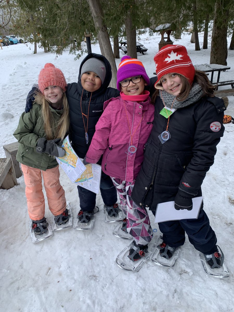 MsTighe's tweet photo. Today the Grade 4s learned the basics of how to properly use a map and compass 🗺📍🧭 We then strapped on our snowshoes and practiced these skills while navigating through an orienteering course #ocsbOutdoorEducation #ocsbBeWell #FieldTrip #BaxterConservation @SMYocsb https://t.co/yh6aQe1yNf