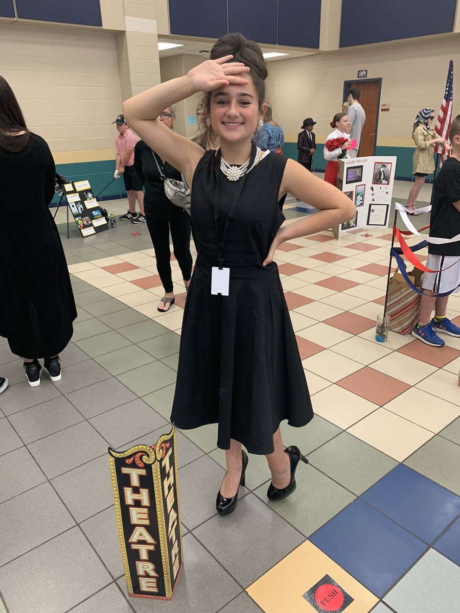 linda10728linda's tweet photo. Day 2 -Warner fifth grade wax museum. @WarnerCFISD @CyFairISD #kidslovelearning https://t.co/5OtL5MC1Dz