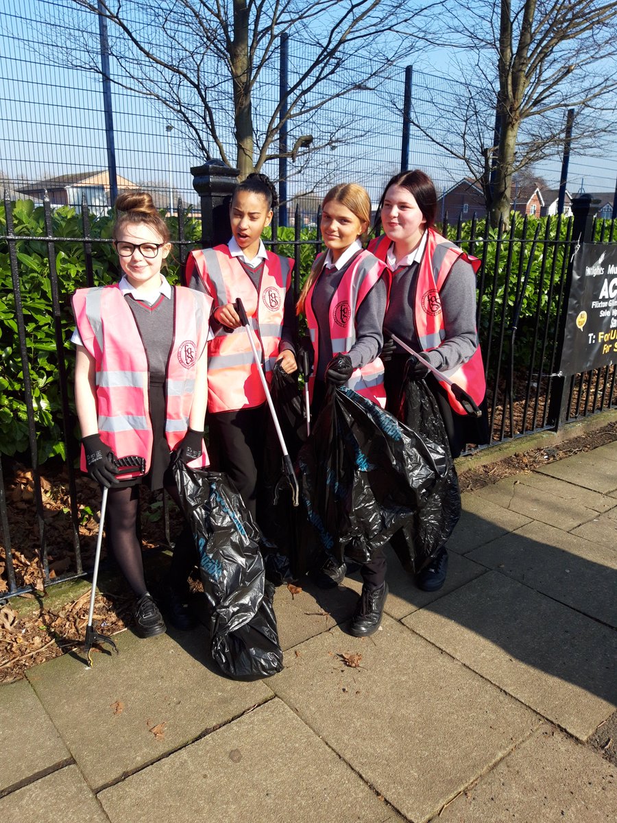 FgsCultureEthos's tweet photo. Some great work done in the sun by these guys today, litter picking as part of their 'Respect' project with Mr Coultas. Lovely to see students making a difference and being proud of their efforts ππ @FlixtonGS #Keen4Green #FGSsmsc https://t.co/IBJW8vA9mv