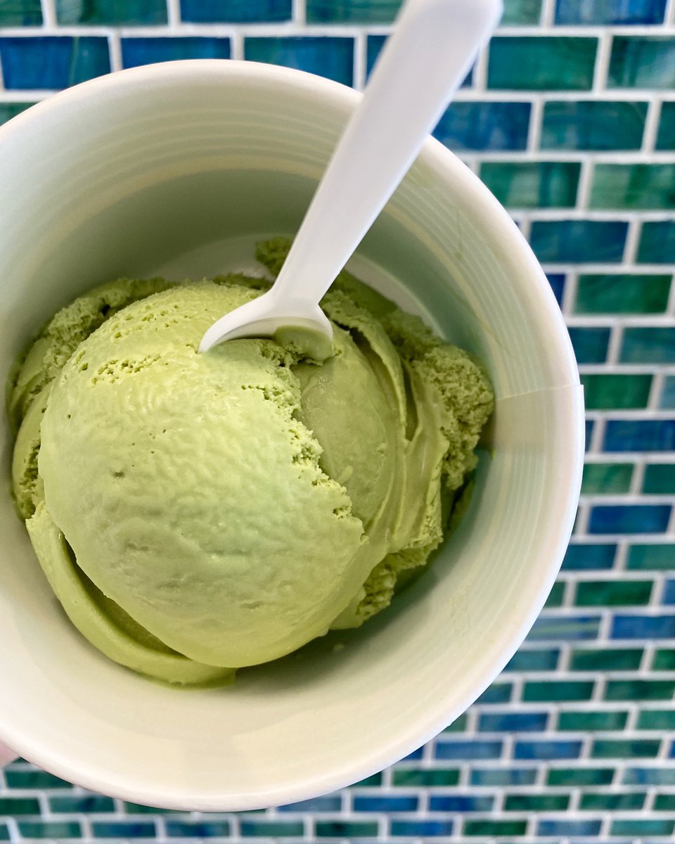 holeyscoops's tweet photo. ✨🍀🍦FLAVOR OF THE MONTH: our green tea ice cream is back just in time for St. Patrick’s Day, come try this refreshing delight while supplies last!🍦🍀✨

#greentea #greenteaicecream #newflavor #flavorofthemonth #march #stpatricksday #stpattysday #green #delight #delightful https://t.co/0LLz8dA1zy
