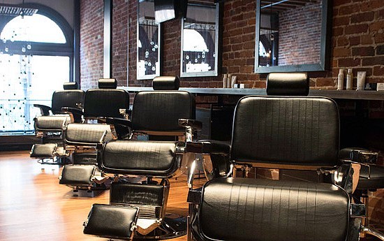 JohnAllans's tweet photo. Pull up a chair at your local John Allans club and get ready for the weekend.  The JA Razor club is ready for you - https://t.co/MIaoO4yinP  #NewYork #menstyle  #Mensfashion https://t.co/sKcD8lsQaM