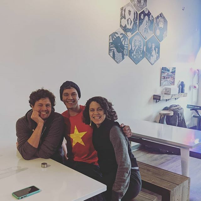 curlyhost's tweet photo. Happy Friday y'all! https://t.co/pUYuOQYpvK