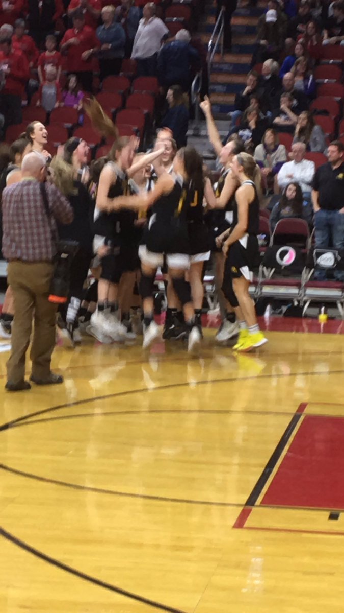 BG_athletics's tweet photo. Bears advance to their first ever title game in girls BB vs NF tomorrow night at 7. https://t.co/8rPcOJRJnh