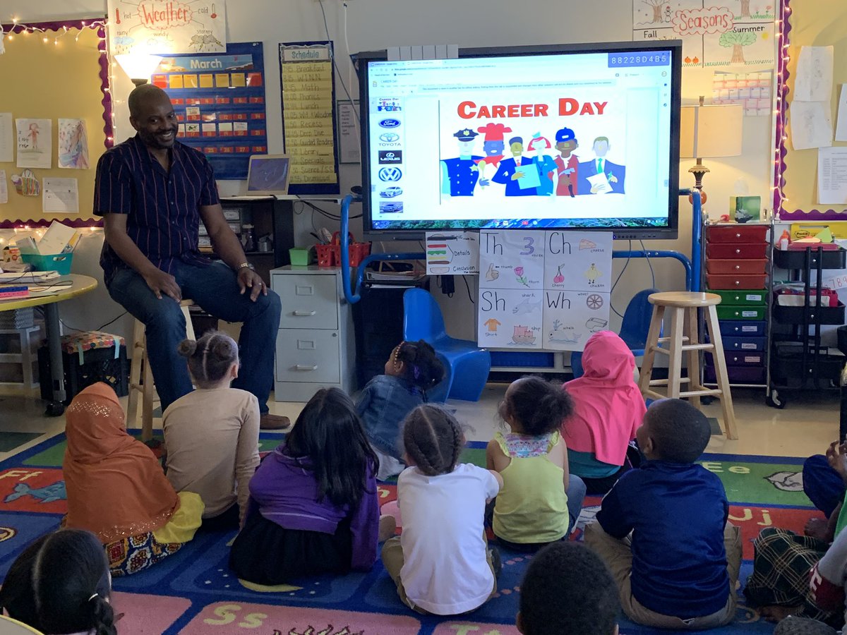 MeganJuhan's tweet photo. Car Salesman, Police Sergeant, Computer Programmer, Lawyer, and Hairstylist. Kindergarten Career Day was a success!!
@KCIAcademy #KCIAProud #Kindergarten #careerday https://t.co/ZKCzqODV2X