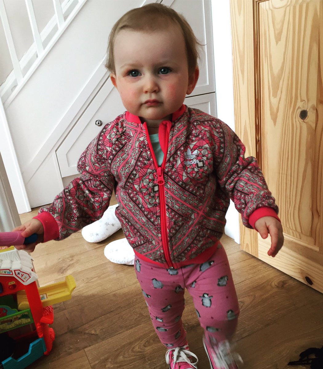 Owning the retro look #adidas #pink #babygirl #fashionista