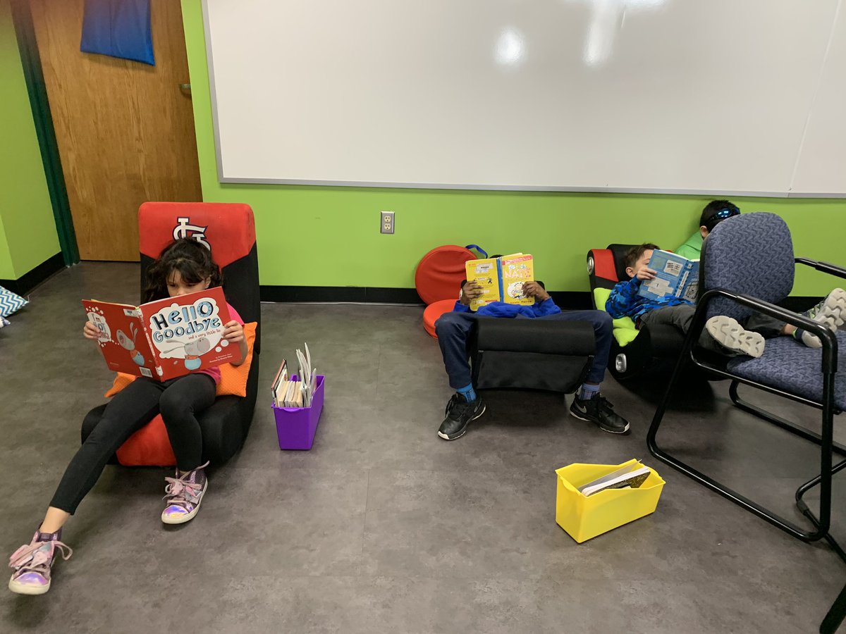 KolbClass's tweet image. Having fun in the launch pad reading for reading week!#gpgatorleaders