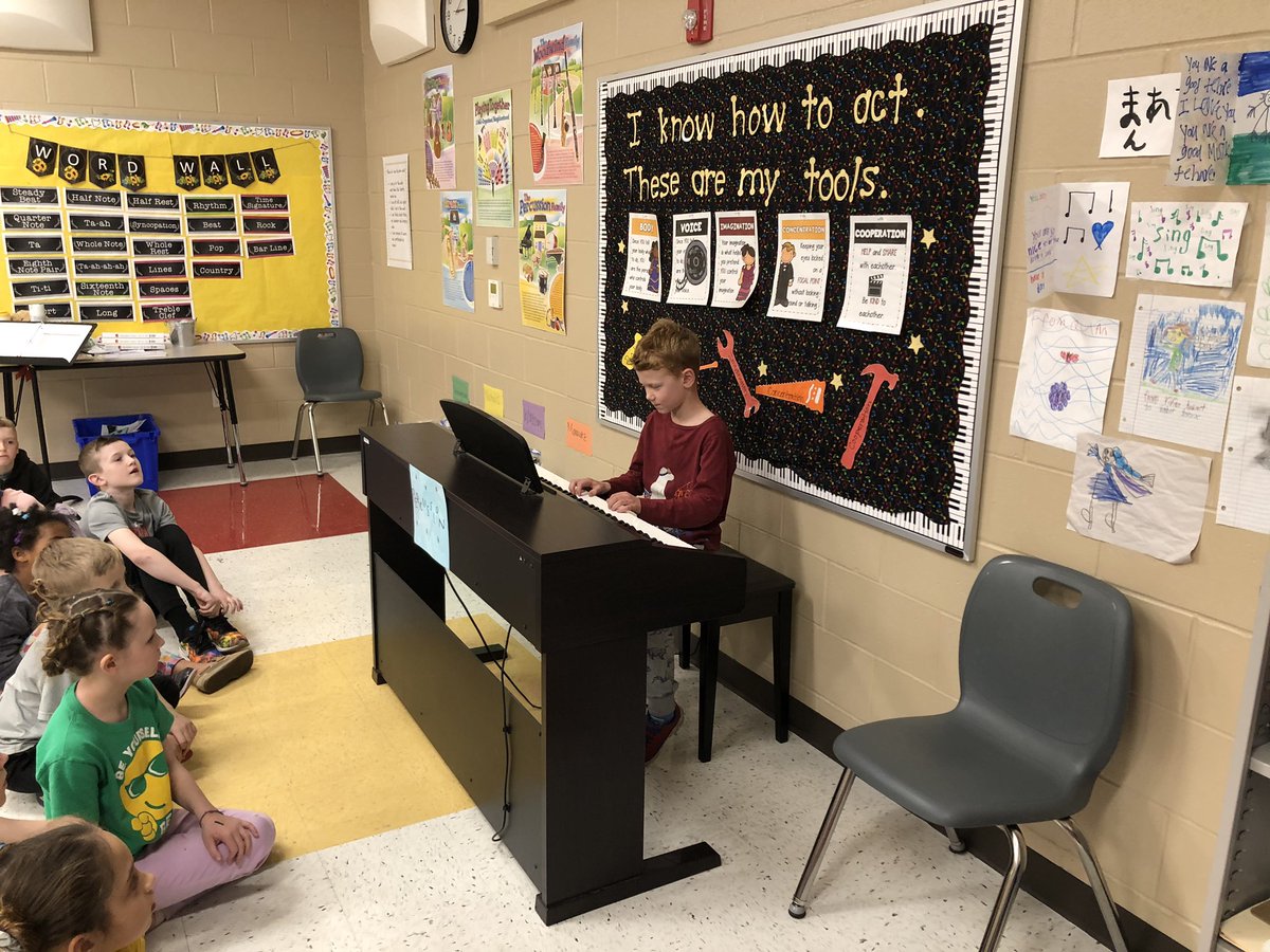 BEUMusicMartin's tweet photo. We’ve had some talented, special performers in Music this week! 🎹 🎵🤩 @Mrs_APennington @BeulahRalphElem @TeamConsidine @missburroughs_ https://t.co/2yFhrxM6gH