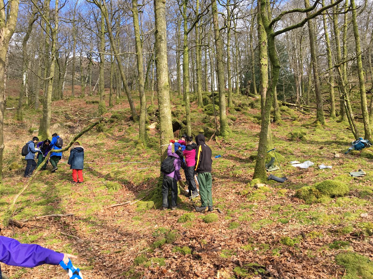 GeogDeptCC's tweet photo. Our AS Geographers have been exploring the intricacies of the carbon cycle in Borrowdale, a craggy valley in the beautiful Lake District. Snow-capped peaks and some sunny skies were a welcome backdrop. @GeogDeptCC @ConcordCollege #biogeography #fieldresearch https://t.co/PepDZ45oo1