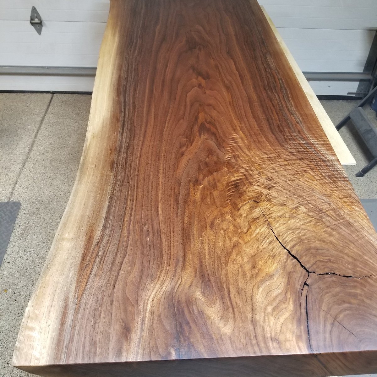 P10Workshop's tweet photo. Face side of the slab. https://t.co/YjZSmaIsqe