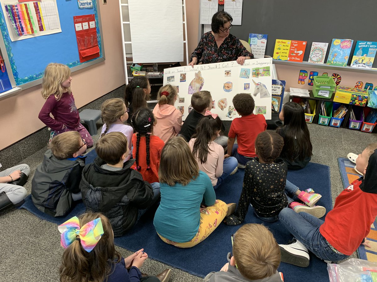 FarkasFirsties's tweet photo. We also had guest readers on Wednesday and Thursday to read some favorite Dr. Seuss books! @HP_Pandas https://t.co/iiGJaHSJma