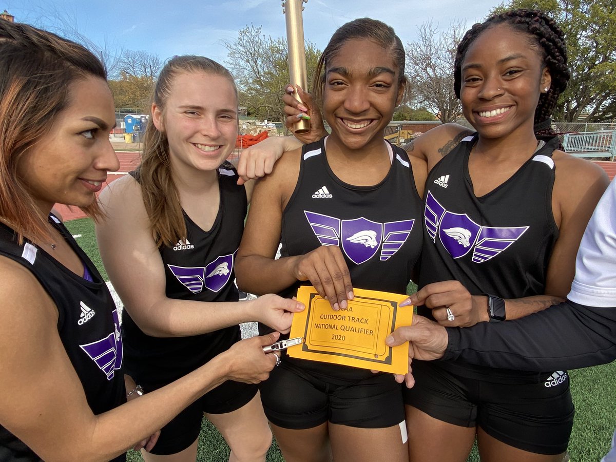 NelsonUXCTF's tweet photo. Congrats to @SAGUXC’s first EVER 4x100 meter relay who ran a 50.58 (unofficial) and punched their ticket to the @NCCAAChamps!  @SAGUSportsNet @sagu #PunchingTicketsToNattys #YNotUs #ToTheTop https://t.co/DRwpuoMRuX