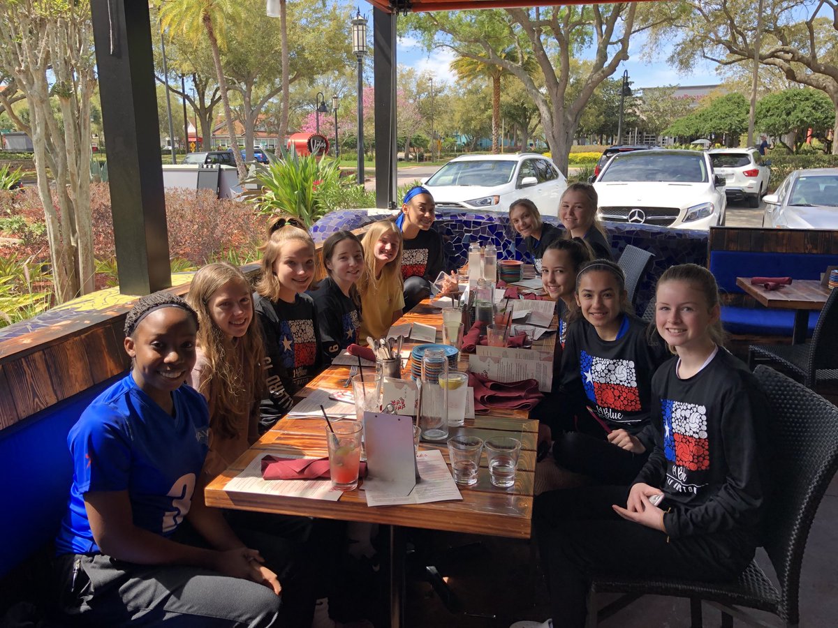 baileyfamrocks's tweet photo. #14blue β¦@TAVHoustonβ© getting ready for day 1 at the Sunshine Qualifier in Orlando!! Letβs get it done ladies!! ππ https://t.co/zFoPTdk0ap