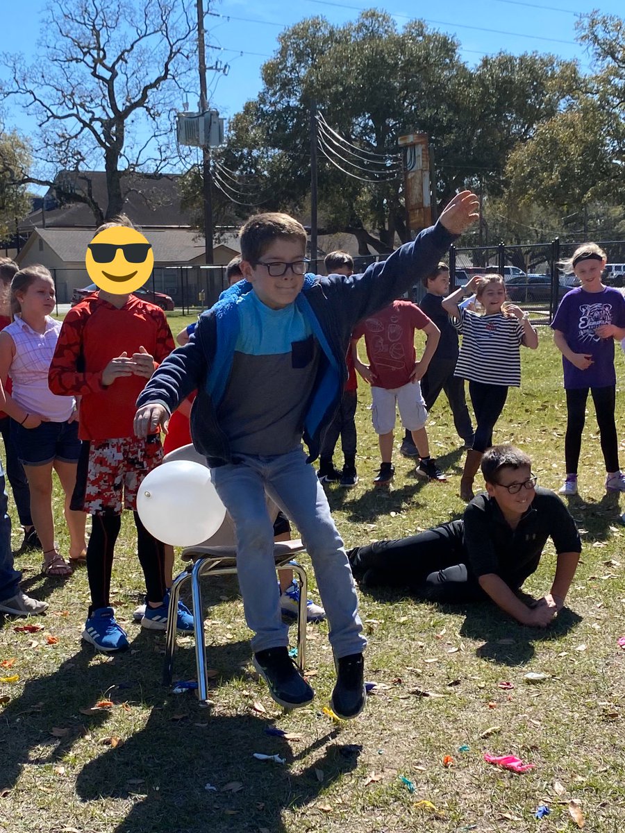 It was a beautiful day for a spring party! I hope everyone enjoys Spring Break! <a href="/ketheoriginal/">Katy Elementary</a> #ketheoriginal