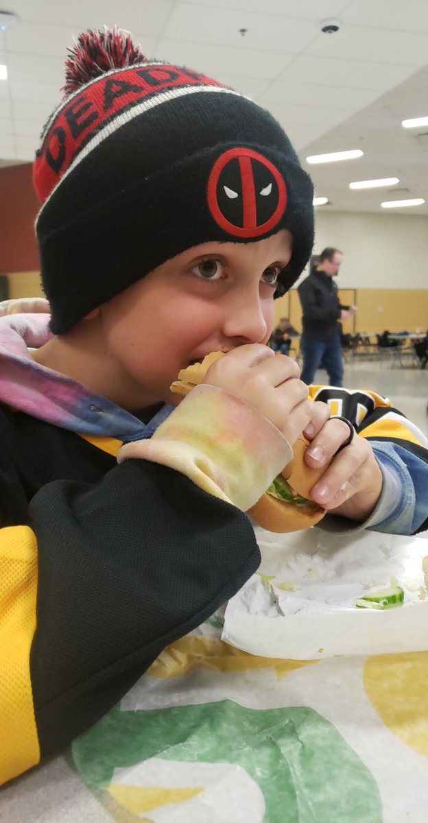 craddy1971's tweet image. Enjoying his fave sub for dinner before heading to the @BladesHockey game @Subway_SK #bladesfanfavourite