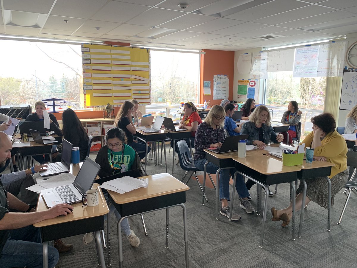 EPIC_academics's tweet photo. Today EPIC staff is participating in meaningful and impactful professional learning and collaboration on SEL and IB! #gcc_charters https://t.co/2p4fDOaRoD