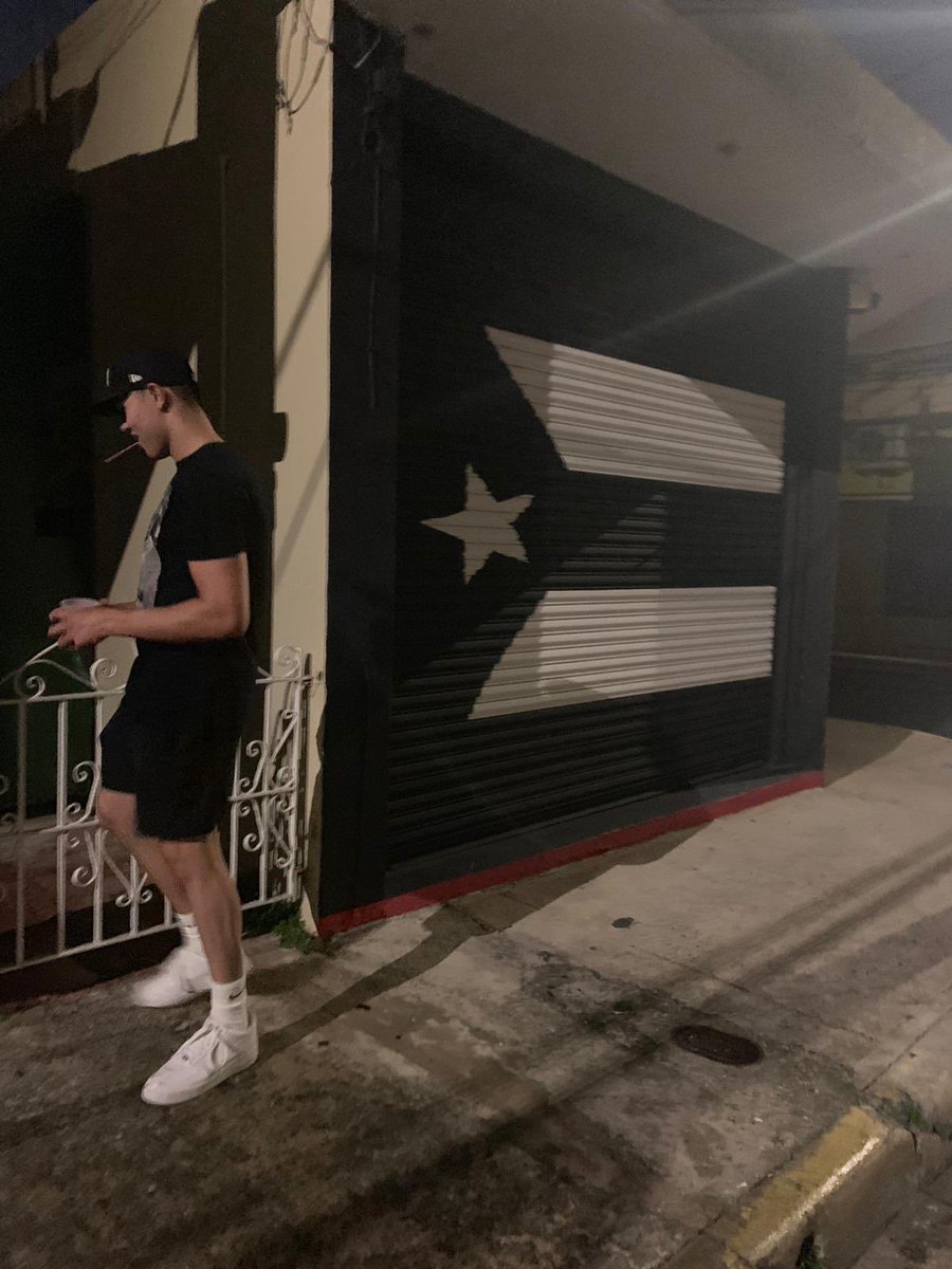 LaporteSteven's tweet photo. 🖤 https://t.co/9CWrtmGDef