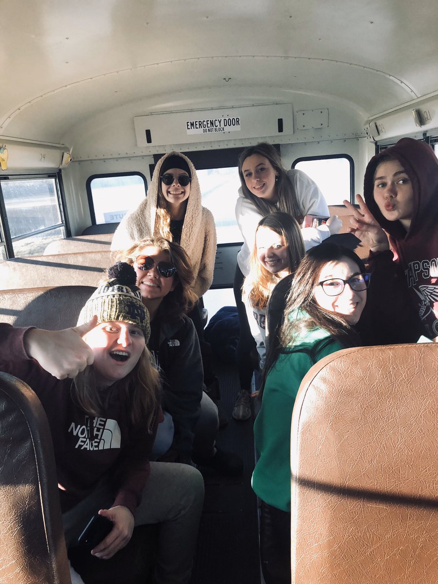 STCEGirlsWP's tweet photo. On the road! Ready for a fun weekend!!!🛣🏞🌊☀️ #teamtrip #waterpolo #saints https://t.co/NZagJGzKvp