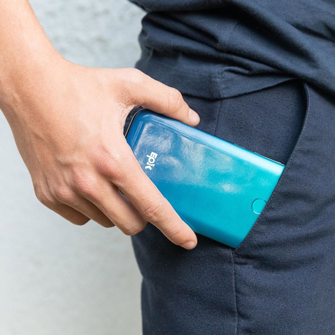 alexandercelrd's tweet photo. El Epik PANTHER K573 es la combinación perfecta entre diseño impactante y excelente rendimiento ‼️
#AlexanderCel #Repost #EpikMobile #Panther https://t.co/2p92dFhOZl