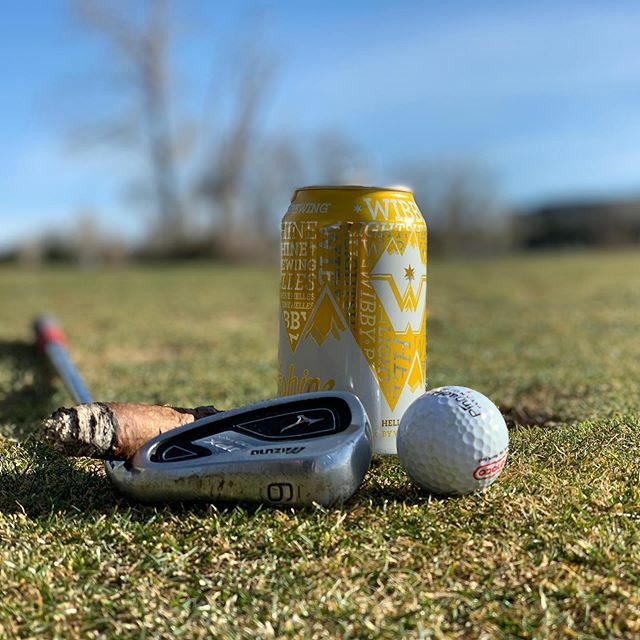 prowe214's tweet photo. 75 and sunny in early March, the only thing I can complain about is my short game 😁 // #hylandhillsgolfcourse @wibbybrewing https://t.co/q2vnrmVr8k