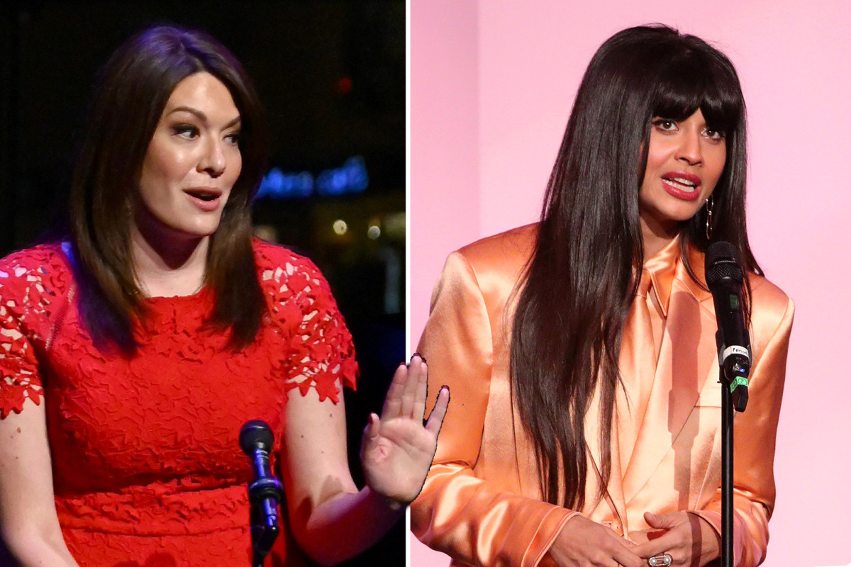 GoCeeps's tweet photo. Jameela Jamil feuds with Michelle Collins over coronavirus https://t.co/hnTTwQeP9E... https://t.co/aWpzT3ksio