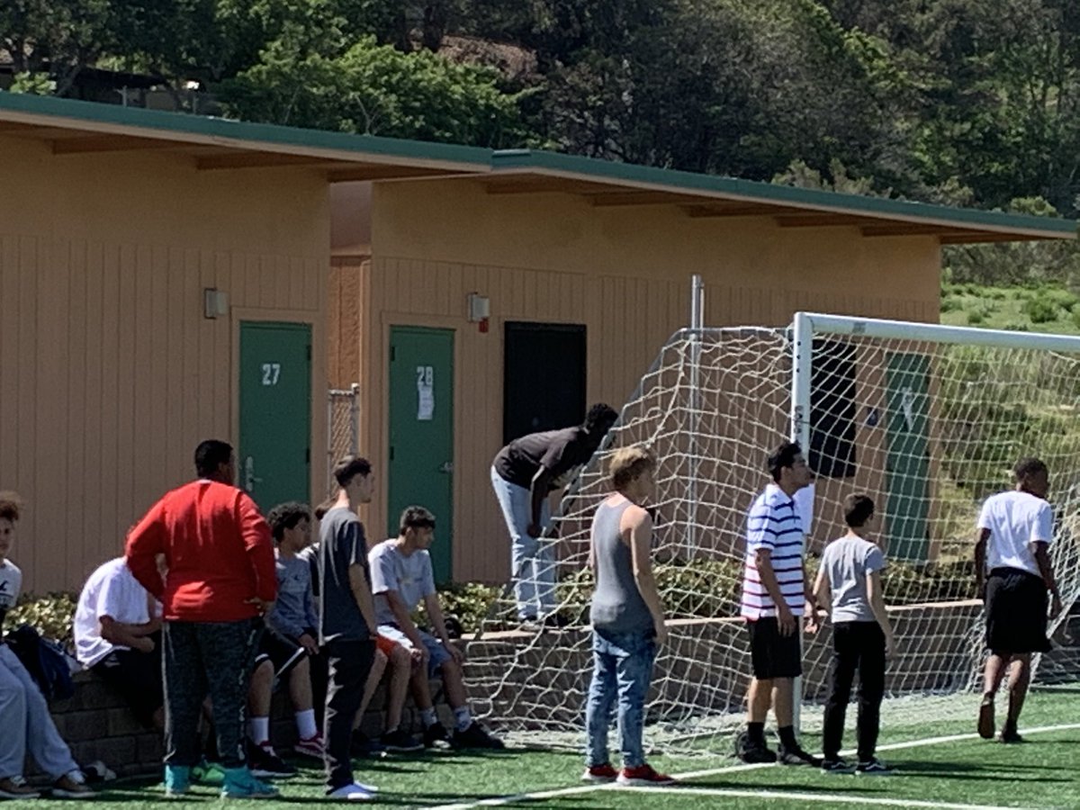 Buffy Flores tweet media