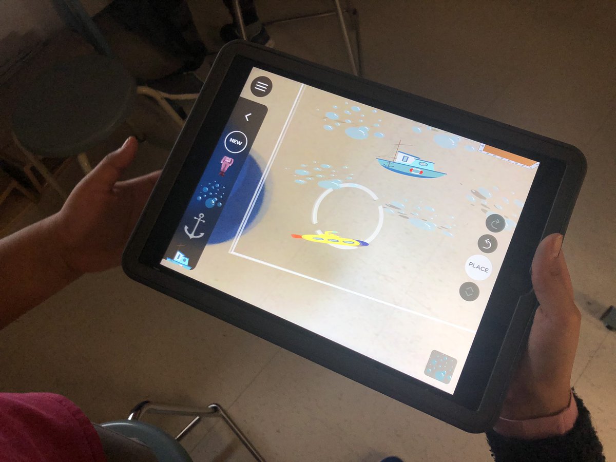 WigmoreTech's tweet photo. Some grade 2’s and 3’s dove head first into #AR learning with the @ARMakrApp #ARVRinEDU #peel21st https://t.co/wlJxpBgxTt