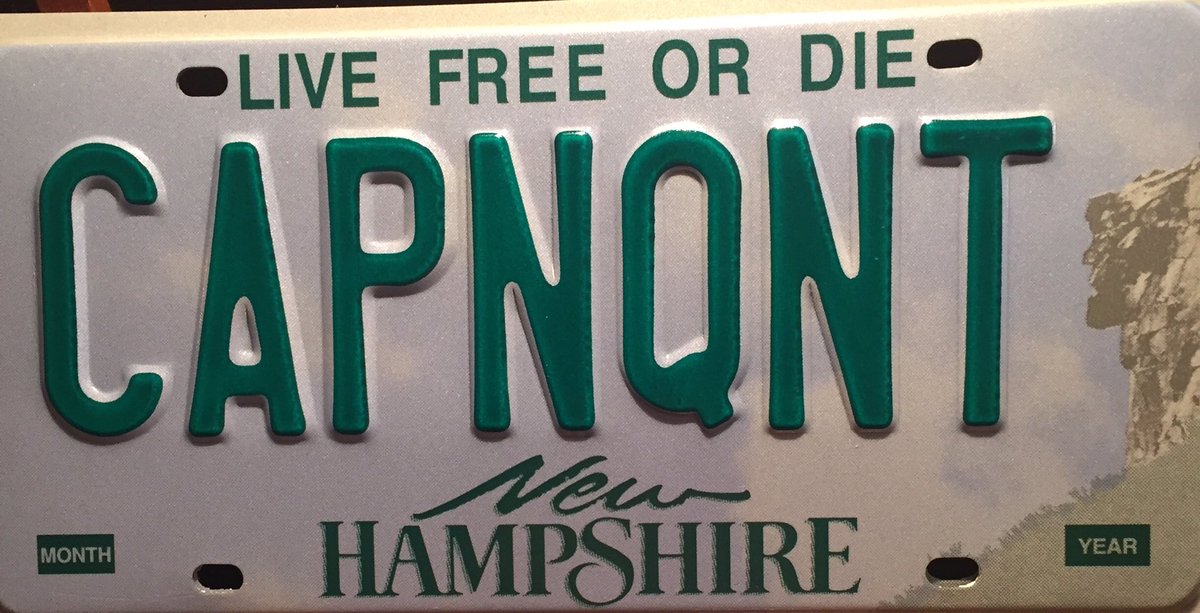 judypancoast's tweet photo. Meet my recently acquired RAV4! #JAWSFANATIC #JAWS @thedailyjaws @quint_capt @AmityReporter @amityfranksilva https://t.co/01bOIUzlQN