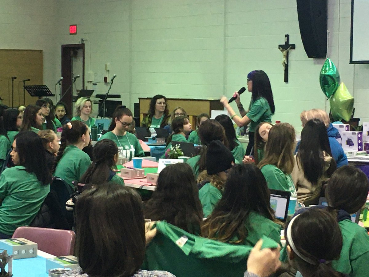 LSI_on_Learning's tweet photo. What happens when you bring 150 amazing students and teachers together for ECSD’s WIT conference? You see incredible energy, inspiration, and STEM skills come alive! Special thanks to Emtech team for leading this great event! #ecsdfaithinspires #STEM #InternationalWomensDay2020 https://t.co/0EXZC86Fzl