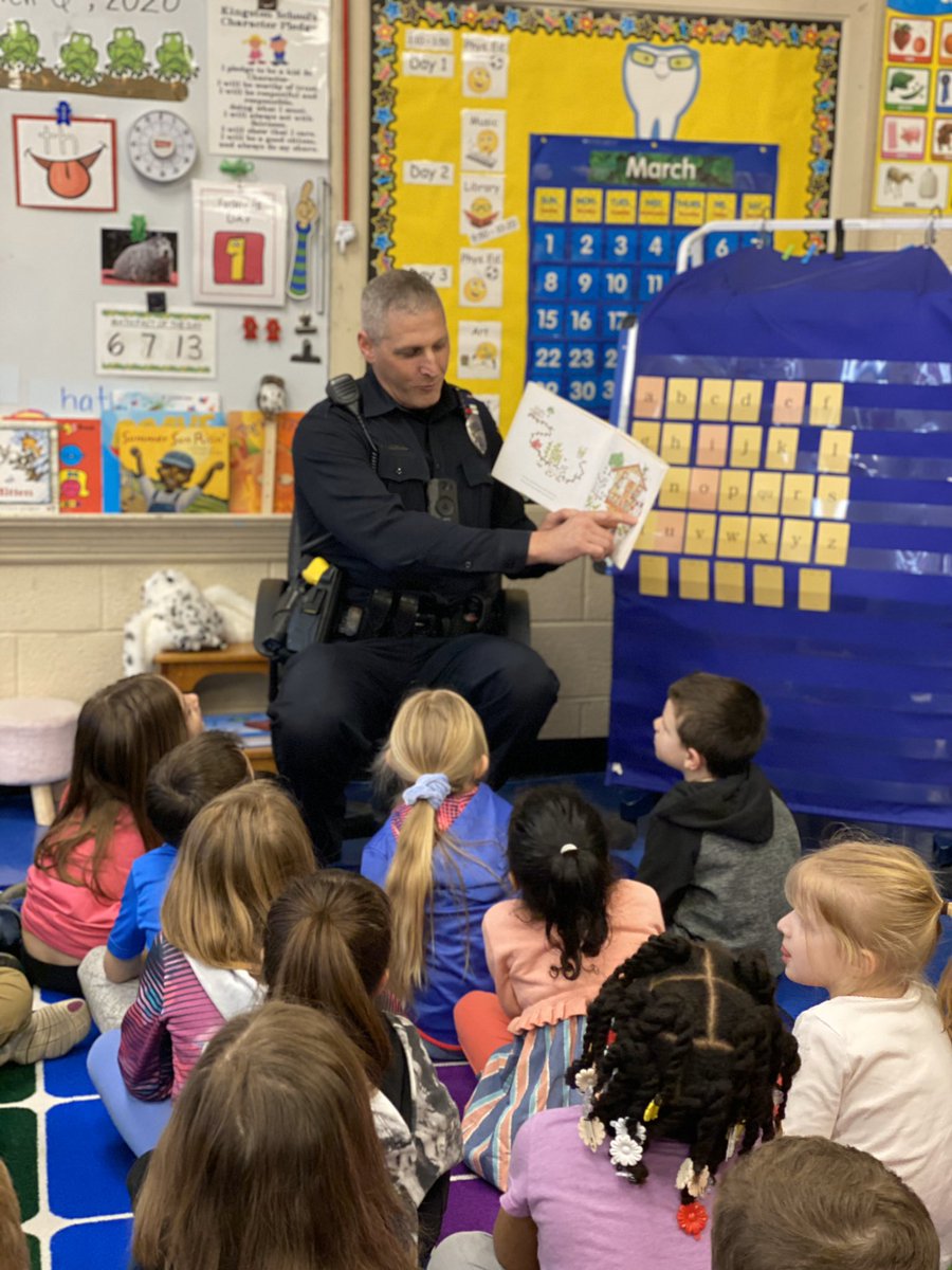 Hope_Ivler's tweet photo. Thank you to Cherry Hill Board of Education member, Ben Ovadia for reading “Oh the Places You Will Go” and to Officer Lafftery who read “Daisy the Fire Cow” and “If You Gave a Dog a Donut”.  We ❤️ guest readers! #ReadAcrossAmerica2020 @ChpsTweets @CherryHillPD @KingstonES1955 https://t.co/iOr1y54Fqo