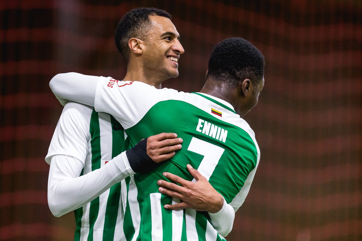 fkzalgiris's tweet photo. First 3 points! 💚 #fczalgiris https://t.co/YKUzzEcPyp
