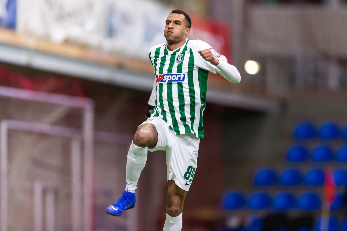fkzalgiris's tweet photo. First 3 points! 💚 #fczalgiris https://t.co/YKUzzEcPyp