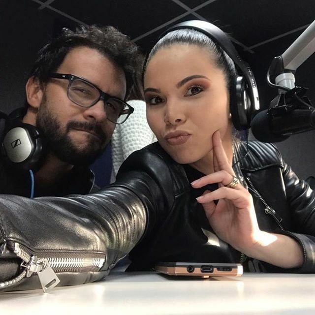ATodoVolumen16's tweet photo. Los talentosos @soymariagabrielasilva y @soycarlosarraiz hoy con @rodriguez_gladys MARAVILLOSOS!!! https://t.co/lMBiWwOh3f https://t.co/1IaS6MrLtg