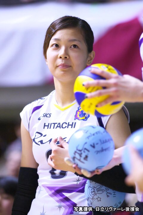 日立astemoリヴァーレ 公式 佐藤美弥 選手からのコメント 30歳になりました 選手としても 人としても まだまだ成長できるように頑張ります ピチピチ色白の若手には敵いませんが 色気のある大人な女性になります 佐藤美弥生誕30周年