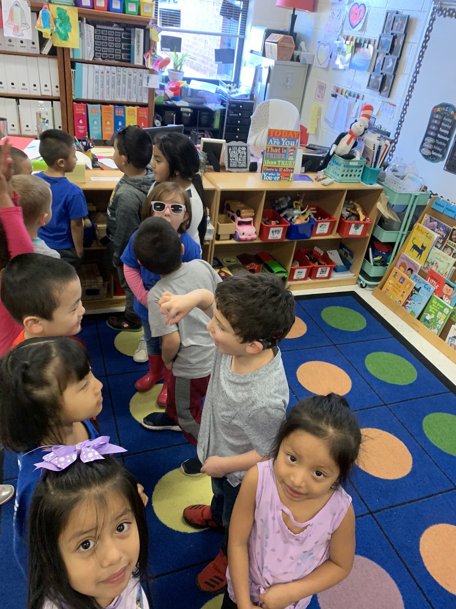 MrsWillisKinder's tweet photo. A big day in Pre-k! We wore sunglasses to see others abilities. We had a fun culture lesson about the different foods from other cultures, used chopsticks &amp; used Conga Line to share what we eat in our homes! And we ended our week with voting on the Cat’s new hat! @Hasty_Huskies https://t.co/vyO40sSIM1