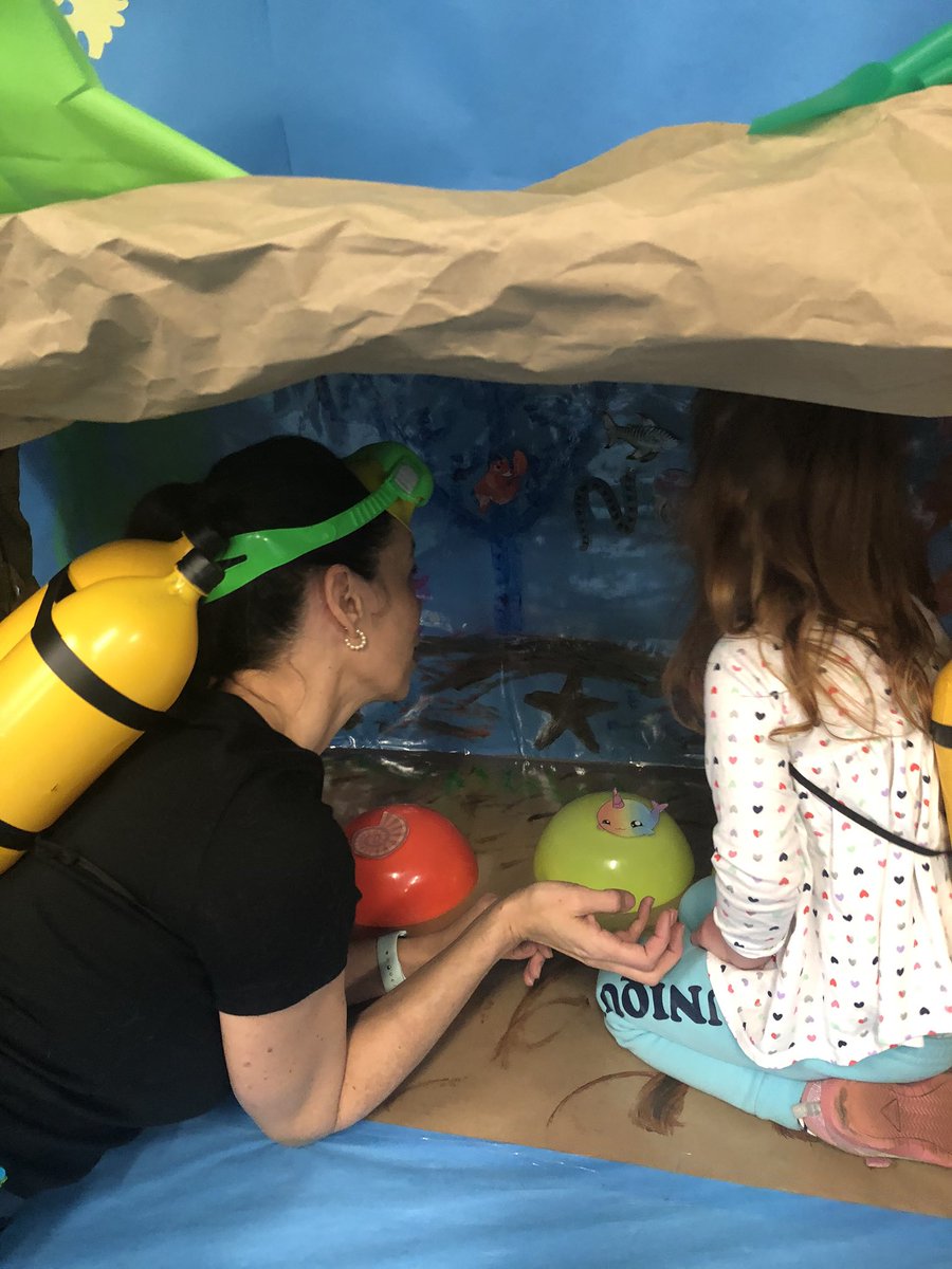 mcolburnsclass's tweet photo. Talk Time Language Lab. #engagement #fun #learning thank you for including me @HCSDPreschool https://t.co/sLss64Kyo3