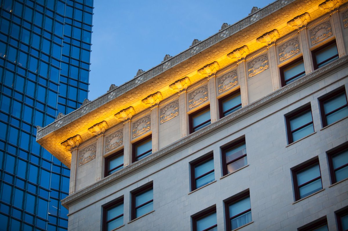 ColcordHotel's tweet image. Illuminate your week with fresh ideas and new experiences when you Stay Colcord. ✨