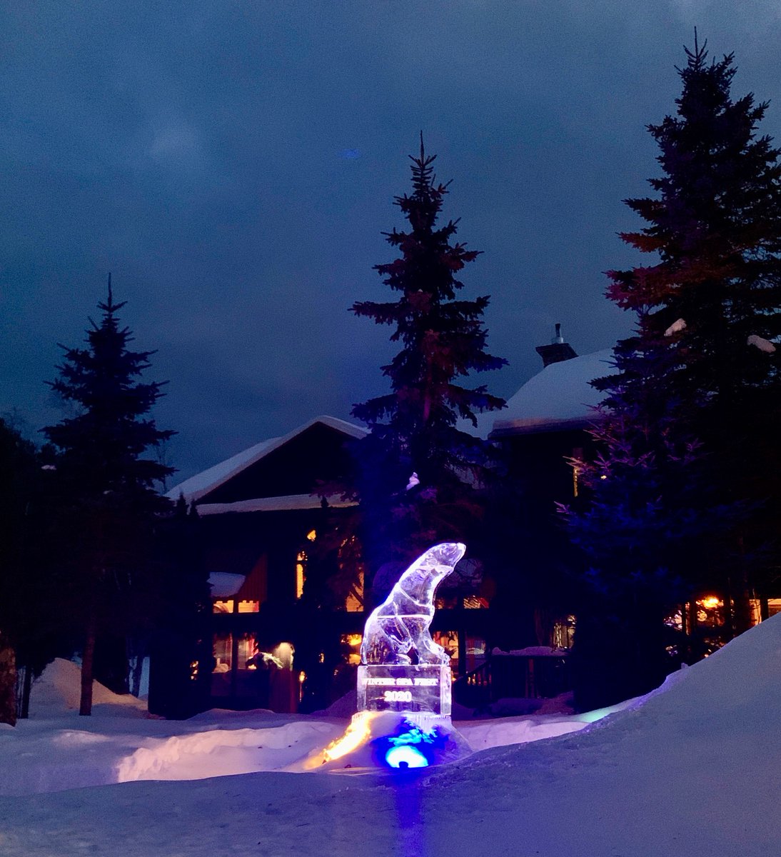 As the sun sets on our last night of #WinterSpaFest... we reflect on all of the wonderful people we've met, all the #healing we've witnessed, and all the memories we will now cherish. 💙

If you attended this year's event, we'd love for you to share one of YOUR memories below! 👇🏻