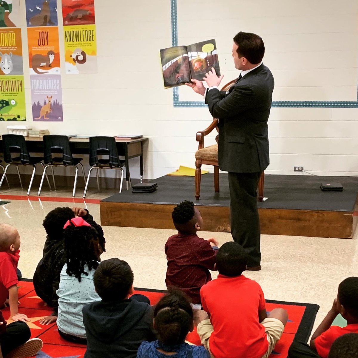 Thanks to Plantation Park &amp; <a href="/Bossier_Schools/">Bossier_Schools</a> for having me out to read yesterday. The kids were so receptive to the message I tried sharing. Funny, when I was their age I didn’t enjoy reading &amp; English as much as math or history, and now I read for a living. #readacrossamerica