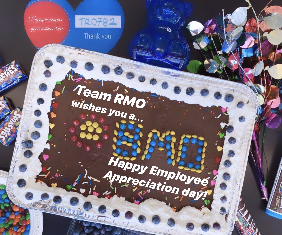 Happy Employee Appreciation Day, from your friends at The Richmond Main Office Branch! #gratitude #bmoBCY #VWR #bestteaminbanking <a href="/iamnaomikim/">Naomi Kim</a> <a href="/jessica8757lily/">Jessica Du</a> <a href="/HoNancyHo_/">Nancy Ho</a> @BrazinhaIlda <a href="/kitamura_james/">James Kitamura</a>