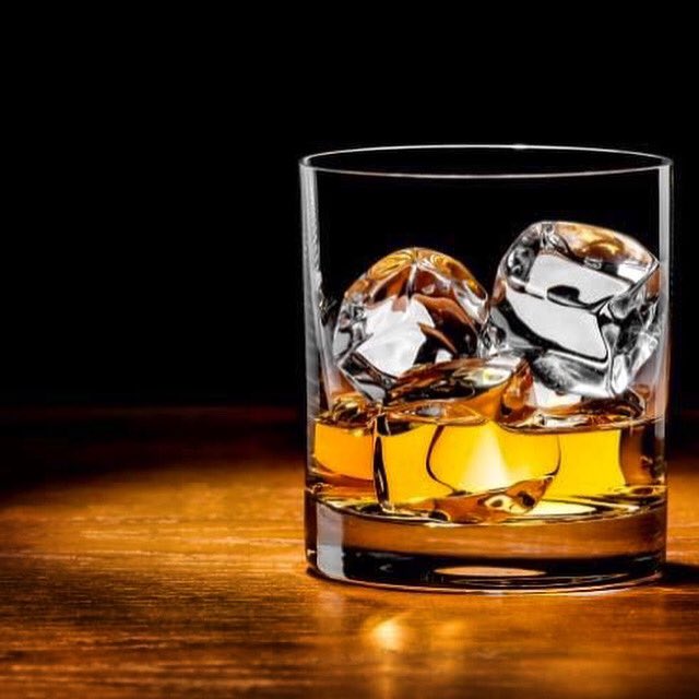TNFlavors's tweet photo. 🚨Attention all #whiskeylovers! @OldTNDistilling is joining us for @tnflavors which is THIS TUESDAY Mar10! Don’t miss this delicious night of sips and tastes in support of students @nashvillestate!
Get 🎫🎫 here: https://t.co/uwcl2soIiE #nashvillefood #nashvilleeats #explore615 https://t.co/AwhJmcOgGe