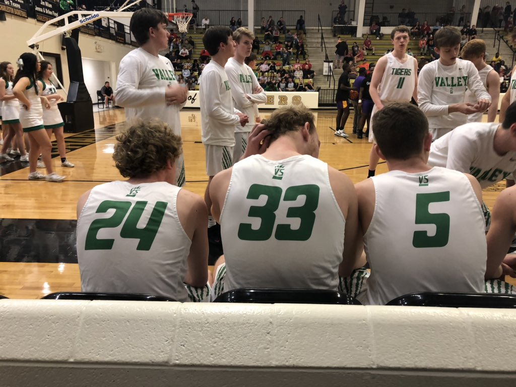 Ready to watch @VSTigerBall  and team cooper <a href="/TeaganJames24/">TFVJ</a> <a href="/isaac_ragland/">Isaac Ragland</a> #letsgo