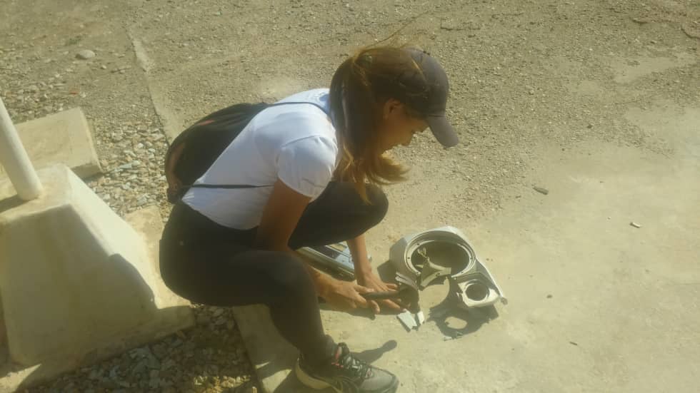 UnefaVrrOrienta's tweet photo. Realización de la segunda Fase del "Programa desde la @UNEFA Producimos" en la Ampliación Isla de Coche, Para dar continuidad a la produccion de pintura de aceite, hoy se ejecutó el *lavado y trituración del material de reciclaje* https://t.co/3fHLizS9zZ